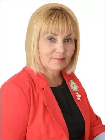 «Сувар» хаçатăн тӗп редакторне Ирина Трифоновăна Тутарстан Республикин Обществăлла палатин эксперчӗ пулма çирӗплетнӗ