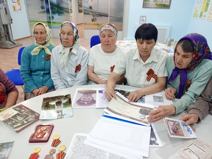 П.Дементьев музейӗнче «Хисеплетпӗр, астăватпăр!» истори сехечӗ иртрӗ