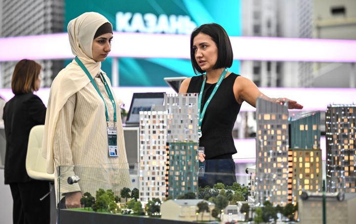KazanForum: «Хусан Экспора» куçман пурлăхпа çыхăннă Халăхсем хушшинчи куравпа конференци ӗçлеме пуçларӗ