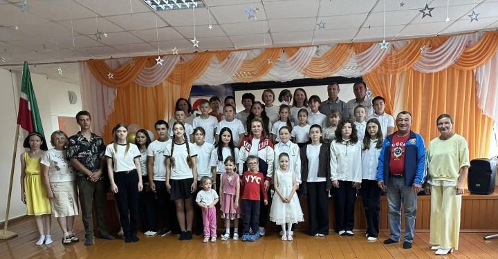 Матак ачисем Инна Тражуковăпа тӗл пулнă