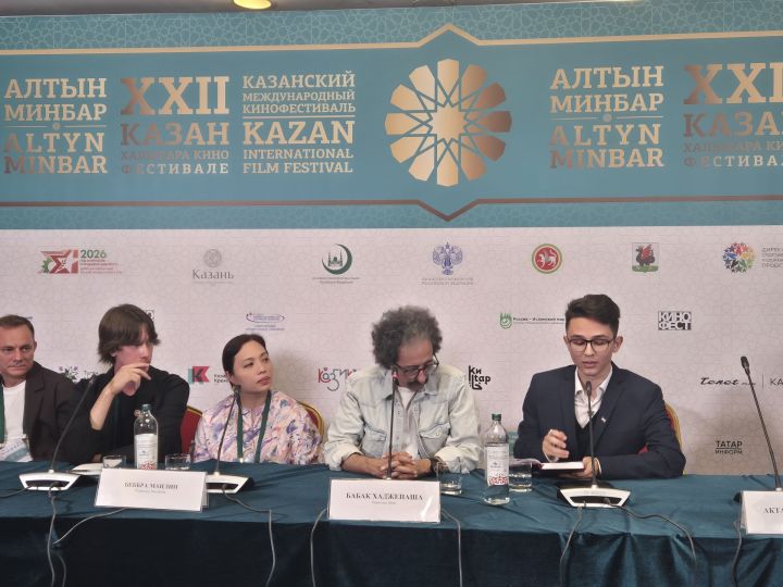 Тӗп номинаци çӗнтерӳçи «Алтын минбар» кинофестивале хупнă церемонире паллă пулать